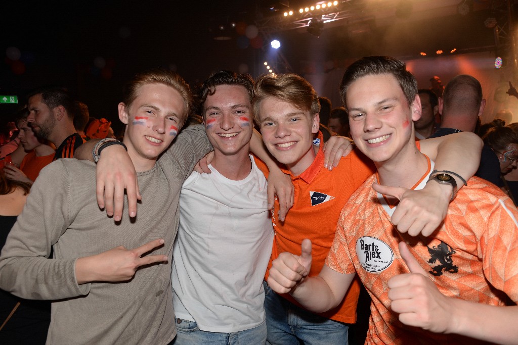 ../Images/Koningsnacht 2019 in VdG 031.jpg
